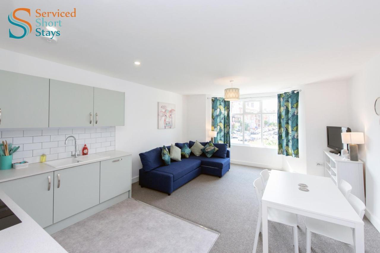 Bella, Two Bedroom Apartment Close To The Beach Margate Exterior foto