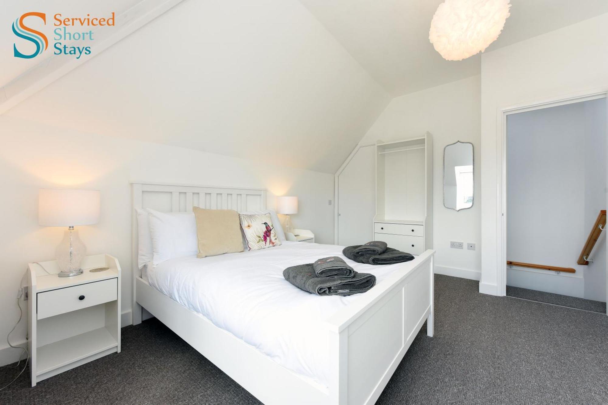 Bella, Two Bedroom Apartment Close To The Beach Margate Exterior foto